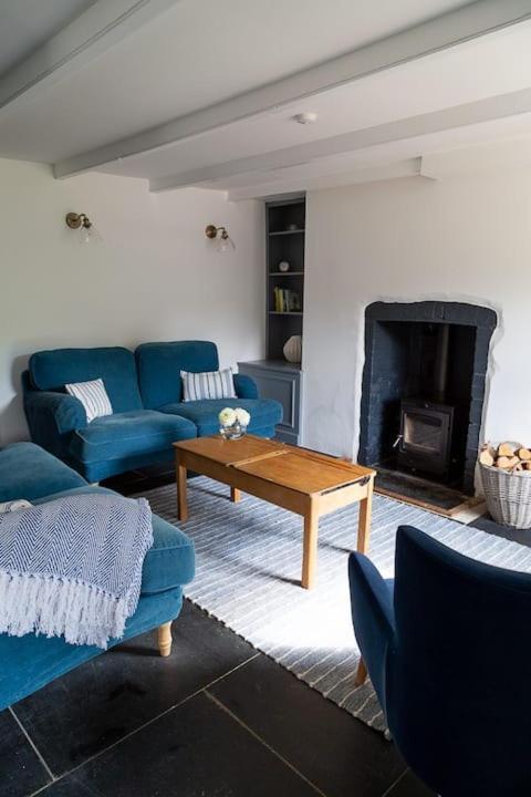 Charlestown Cottage, Woodburner, Gardens & Parking Buitenkant foto